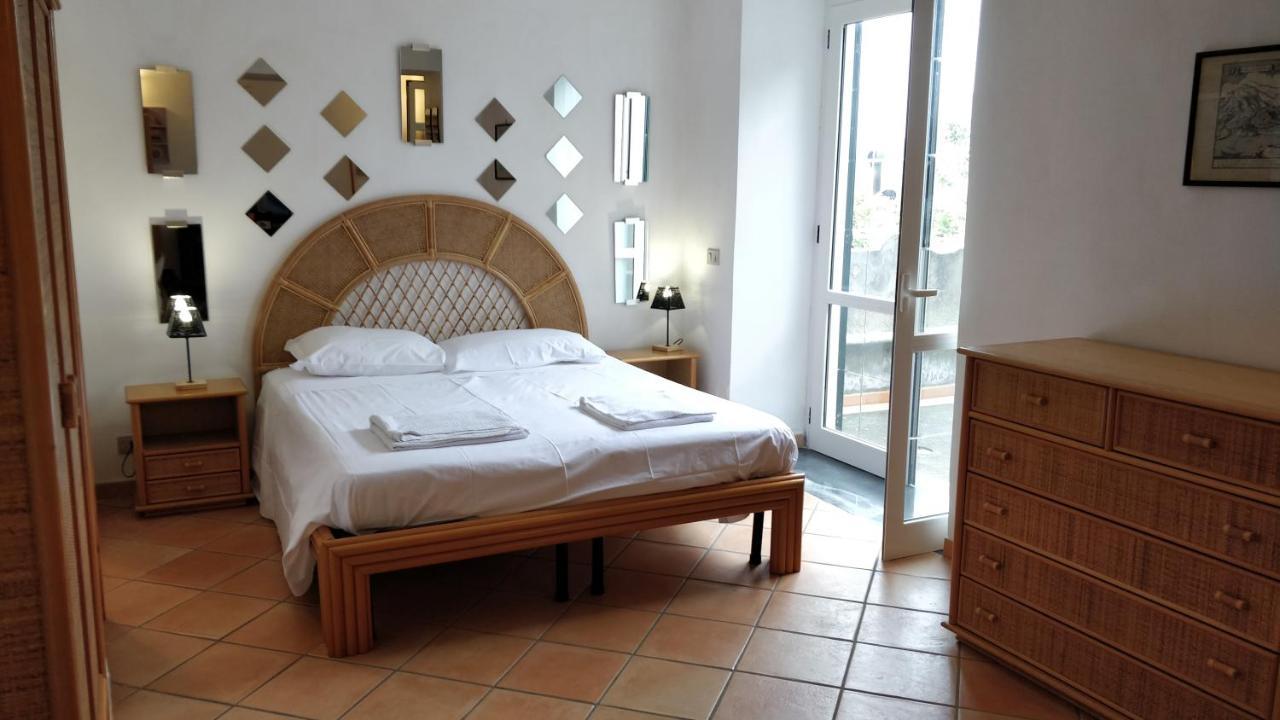 Appartamenti Magnolia Positano Bagian luar foto